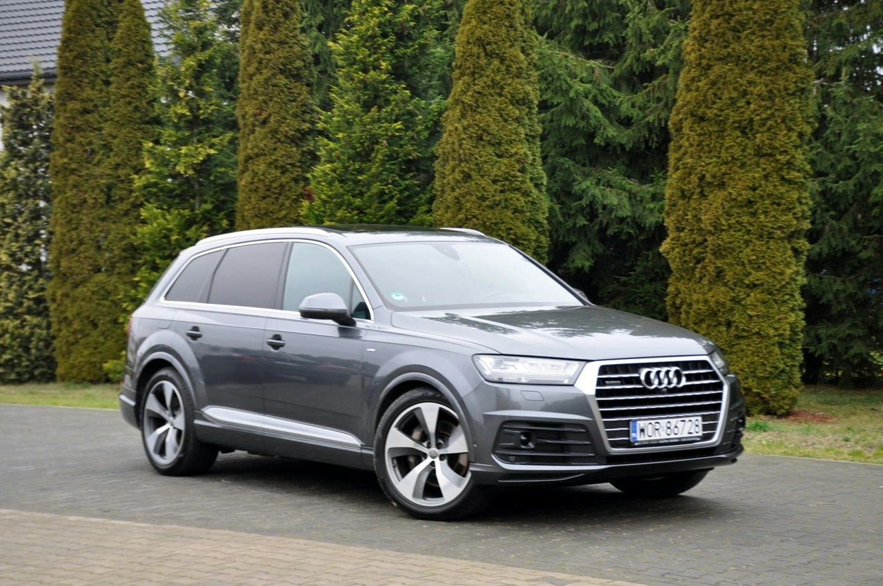 Audi Q7 - Zdjęcie 2
