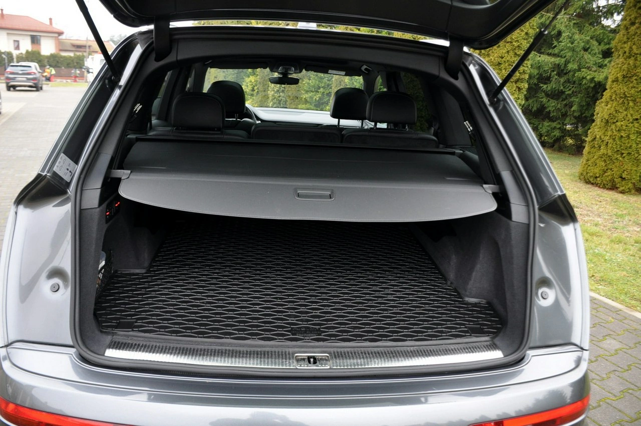 Audi Q7 - Zdjęcie 37