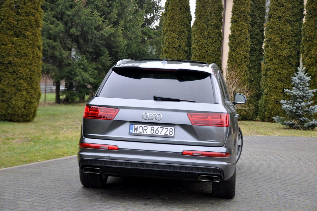 Audi Q7 - Zdjęcie 6