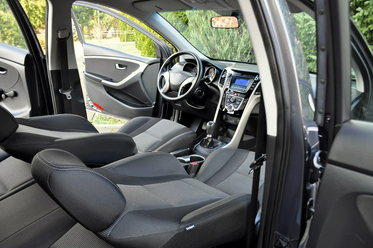 Hyundai i30 - Zdjęcie 22