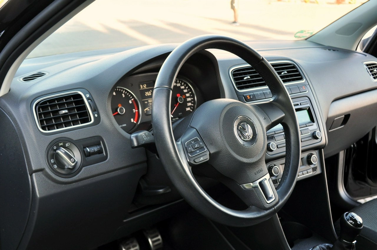 Volkswagen Polo - Zdjęcie 22
