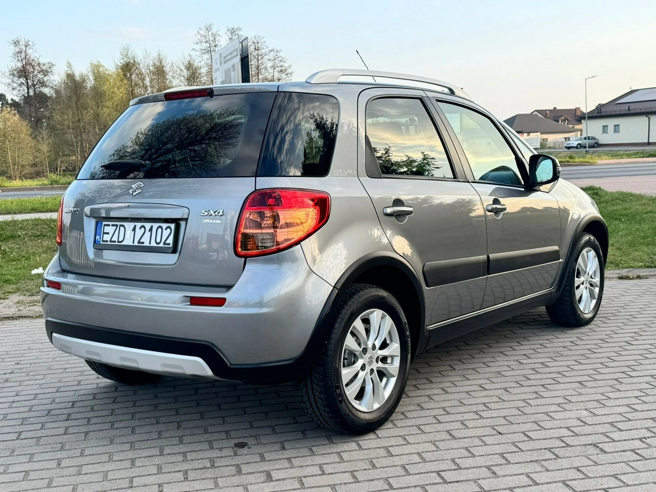 Suzuki SX4 - Zdjęcie 12