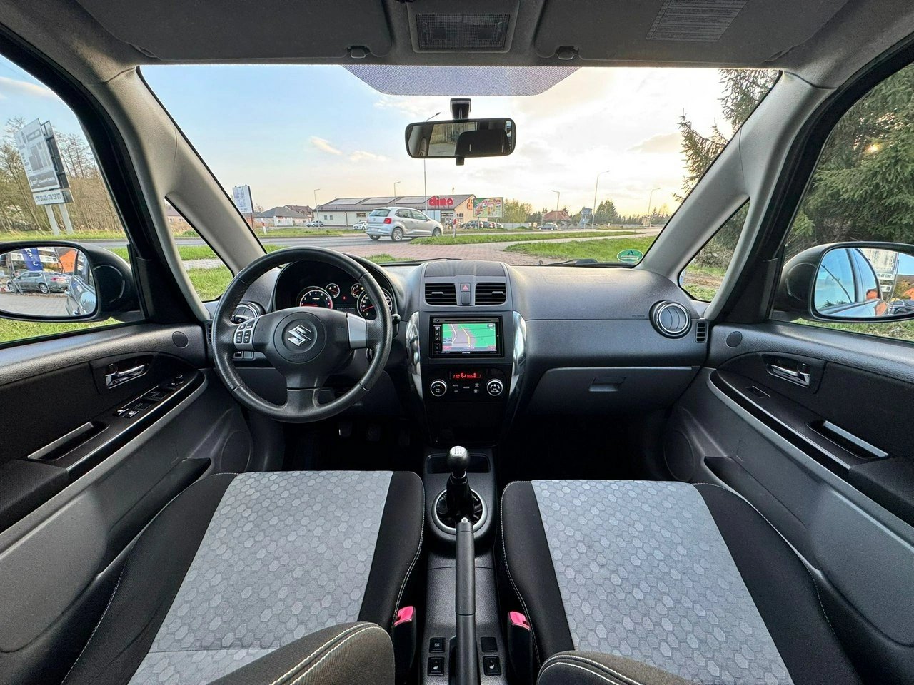 Suzuki SX4 - Zdjęcie 16
