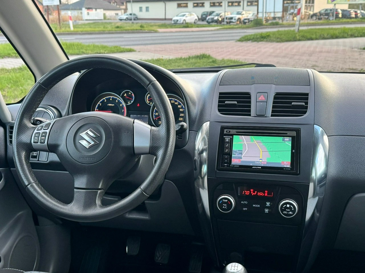 Suzuki SX4 - Zdjęcie 17