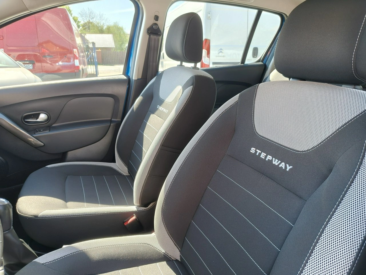 Dacia Sandero Stepway - Zdjęcie 13