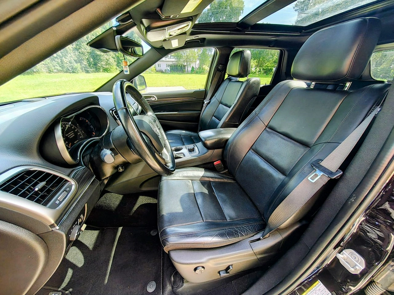 Jeep Grand Cherokee - Zdjęcie 13