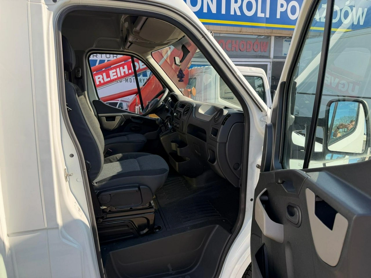 Renault Master - Zdjęcie 23