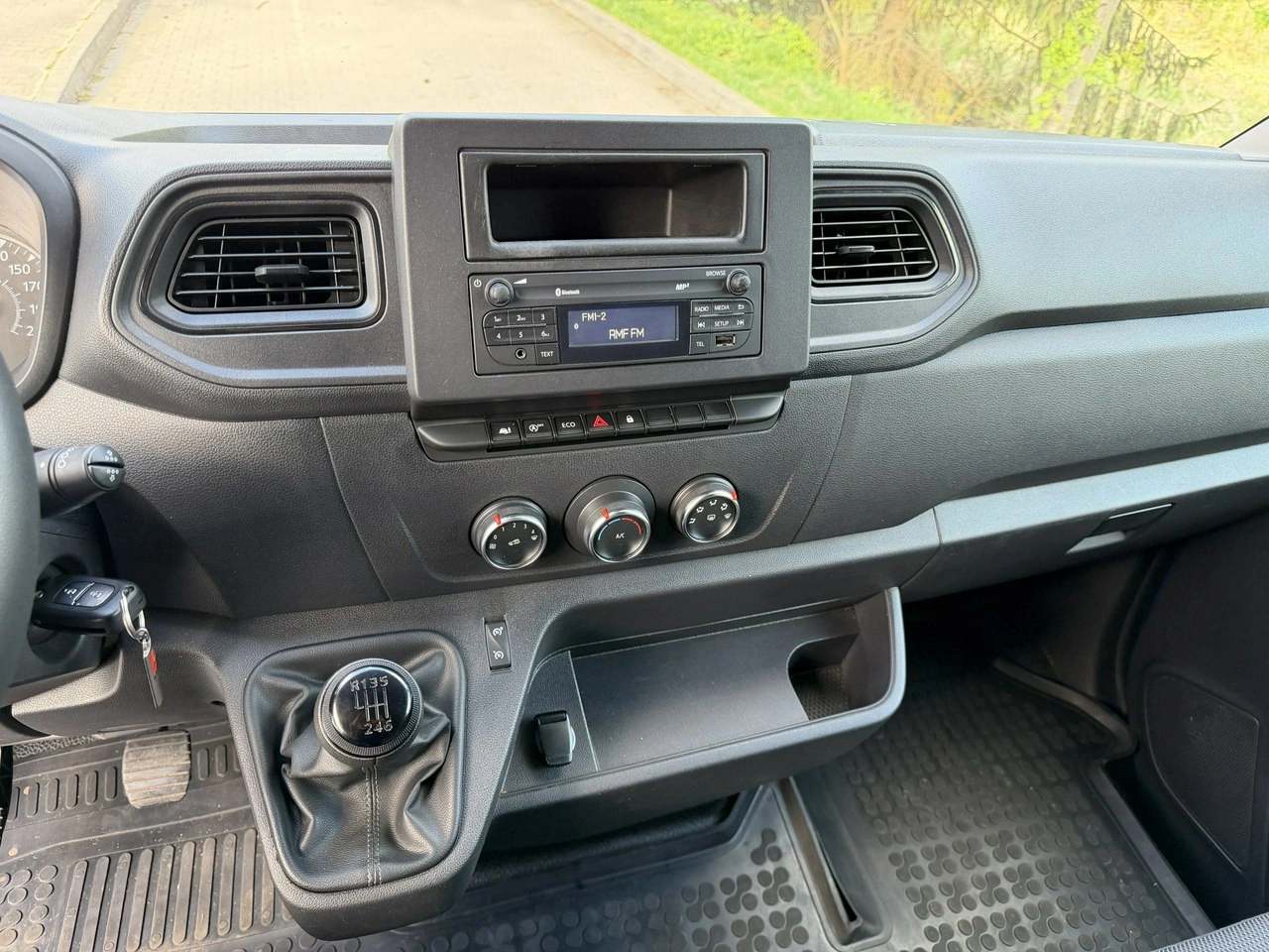 Renault Master - Zdjęcie 15