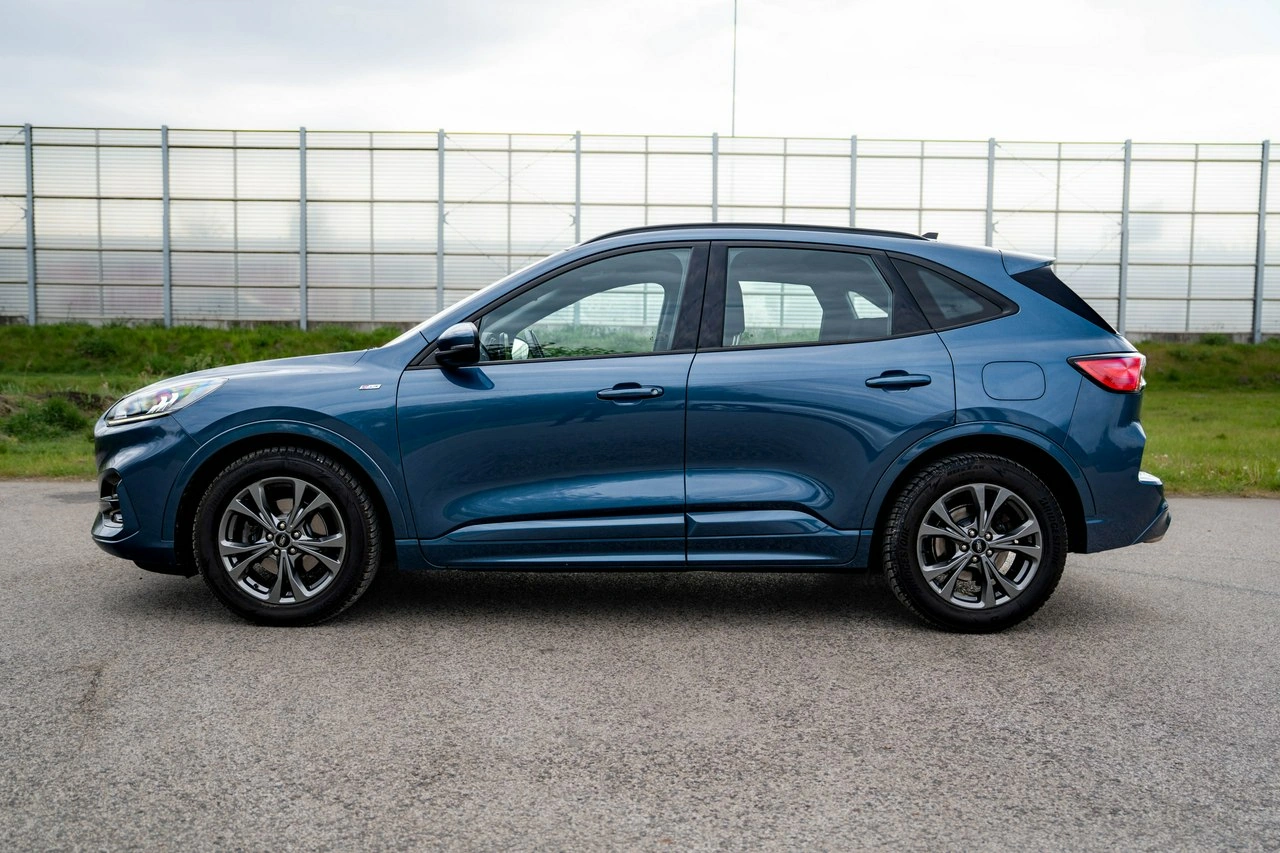Ford Kuga - Zdjęcie 9