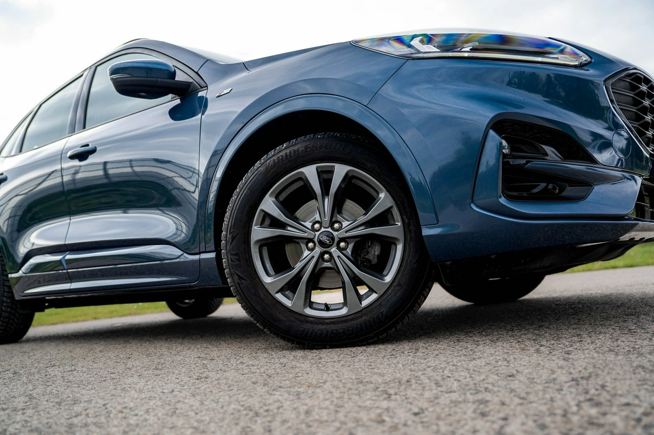 Ford Kuga - Zdjęcie 15