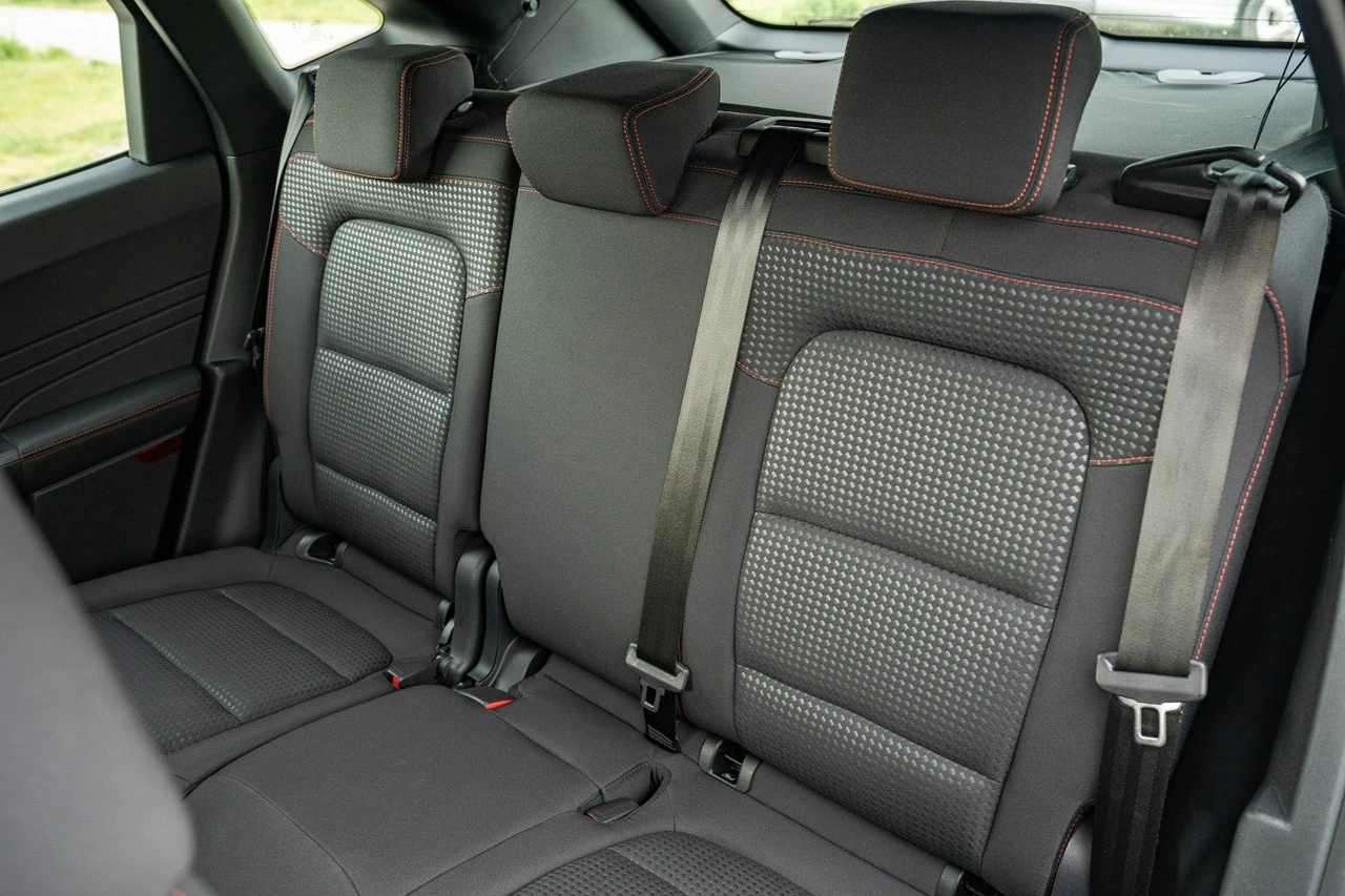 Ford Kuga - Zdjęcie 25