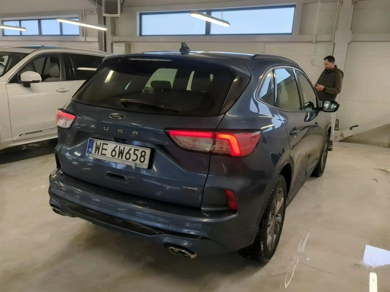 Ford Kuga - Zdjęcie 3