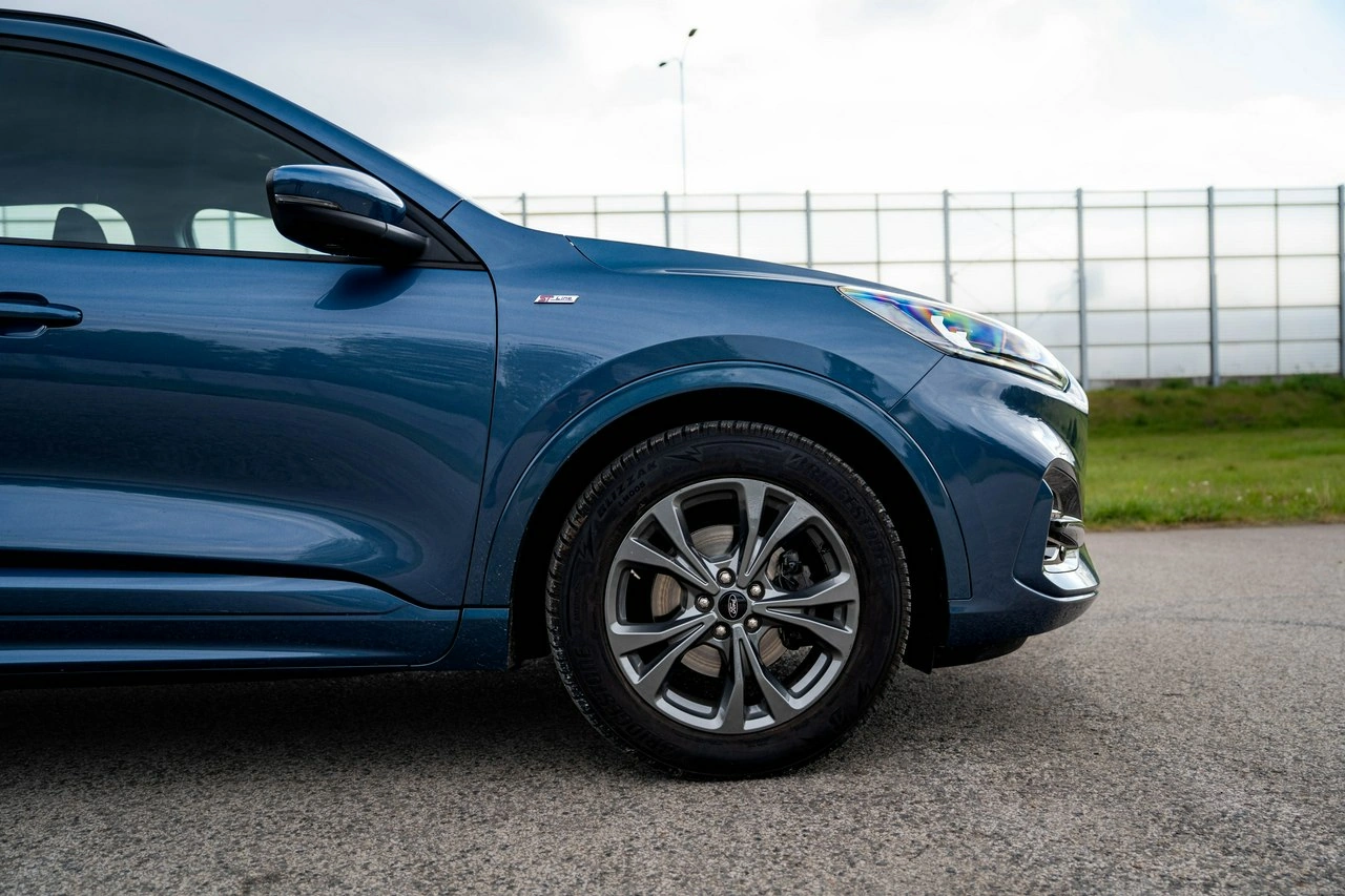 Ford Kuga - Zdjęcie 7