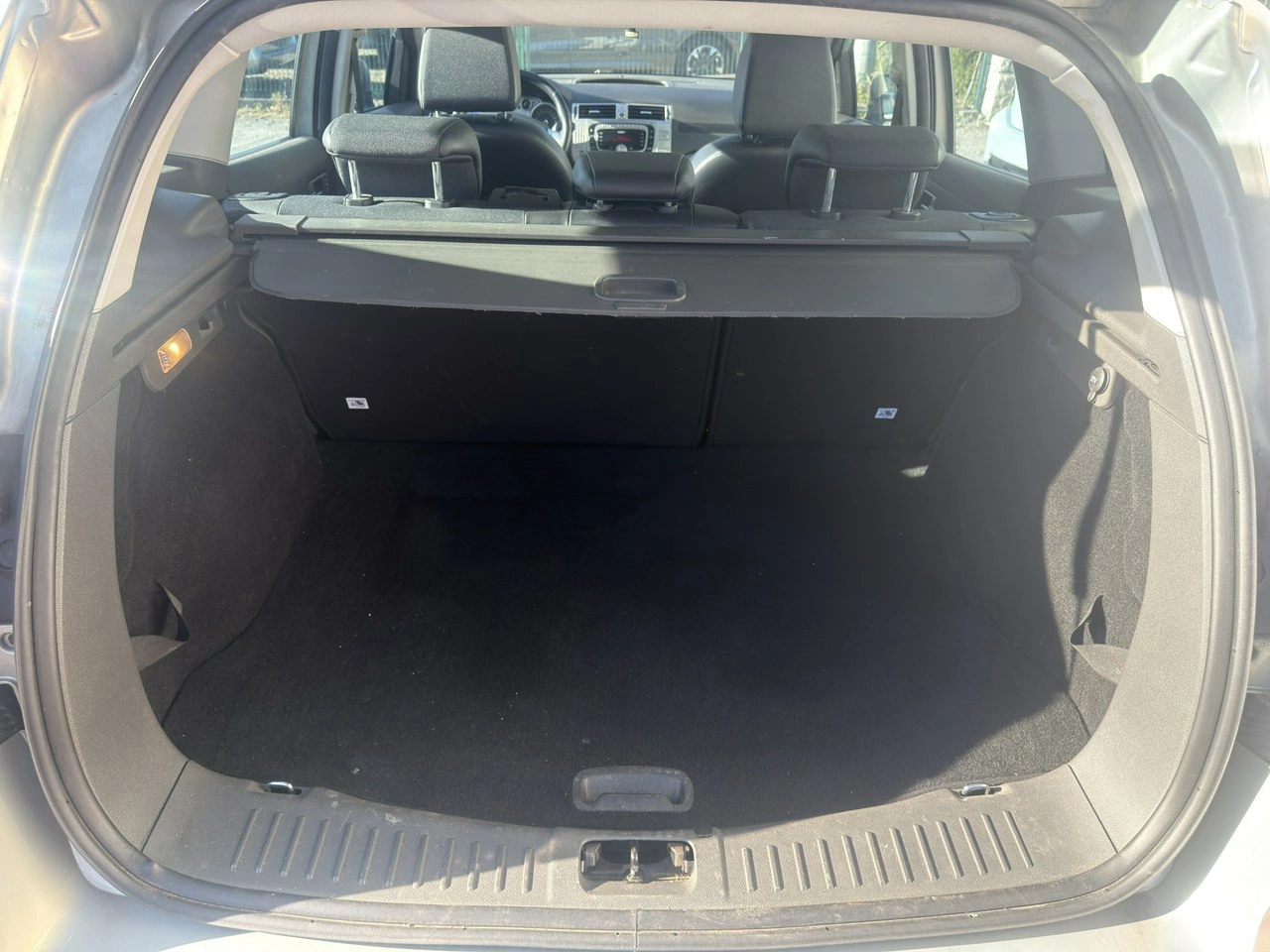 Ford Kuga - Zdjęcie 13