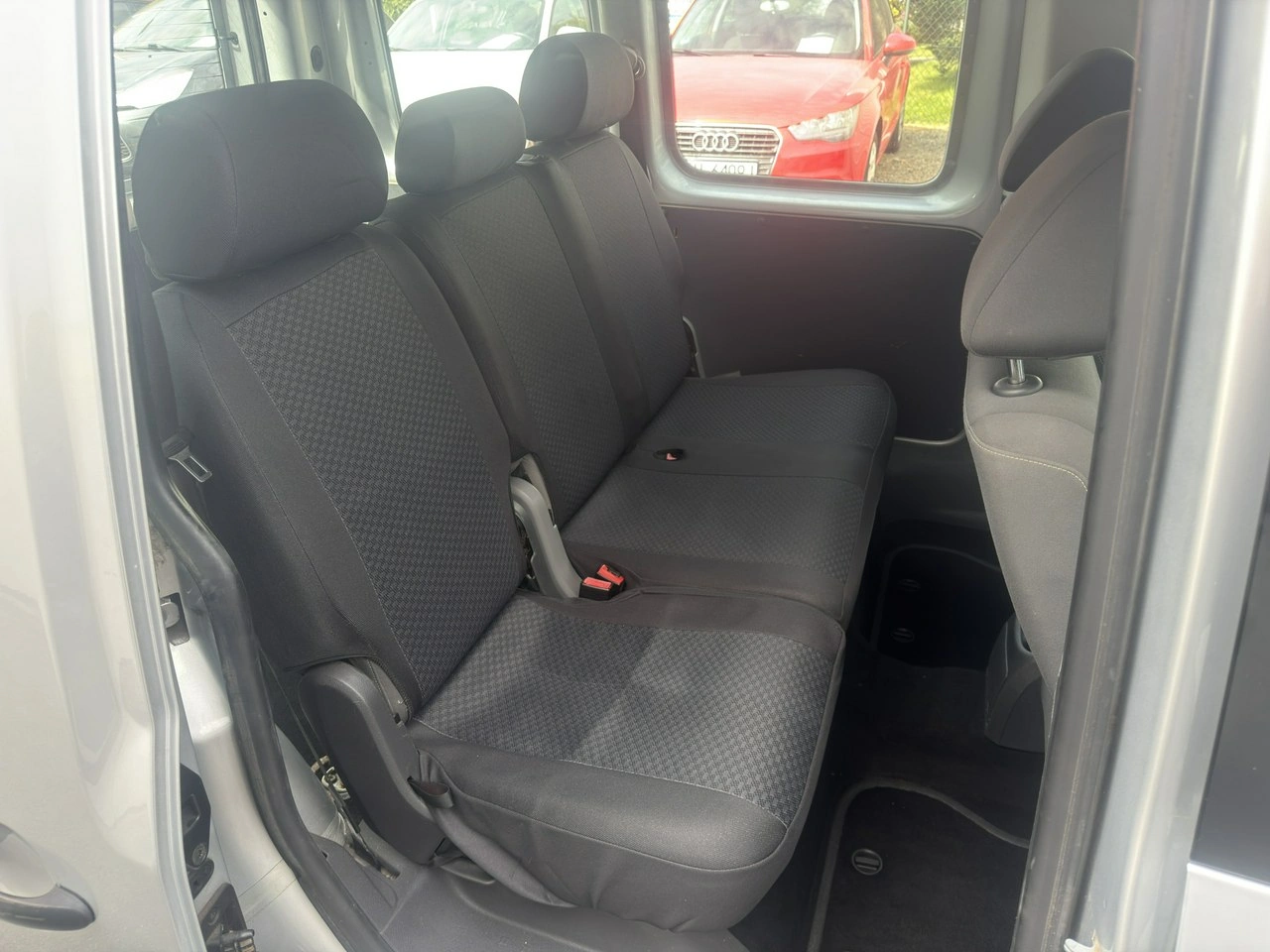 Volkswagen Caddy - Zdjęcie 13