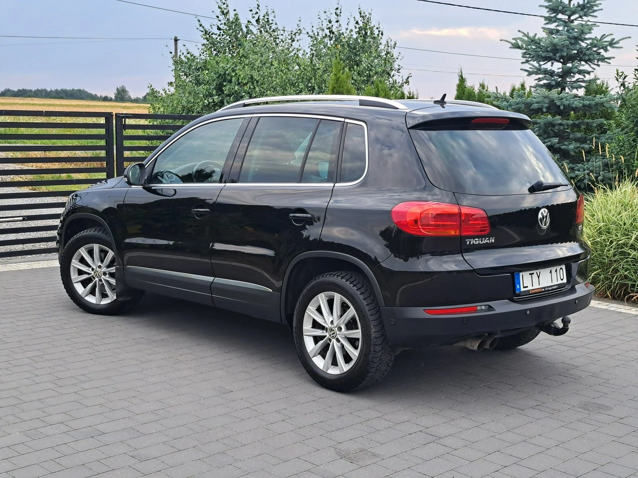 Volkswagen Tiguan - Zdjęcie 8