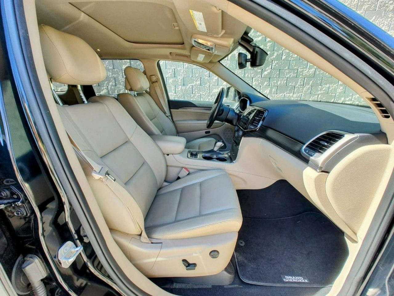 Jeep Grand Cherokee - Zdjęcie 13