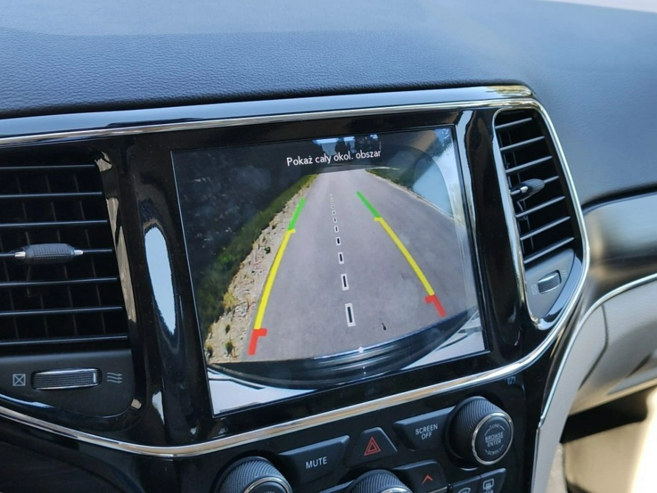 Jeep Grand Cherokee - Zdjęcie 21