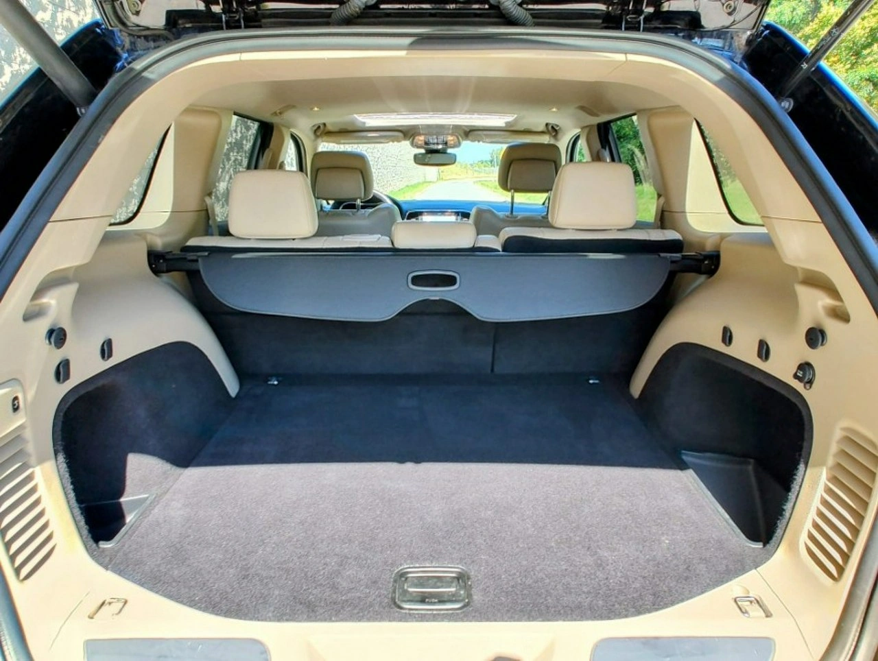 Jeep Grand Cherokee - Zdjęcie 23