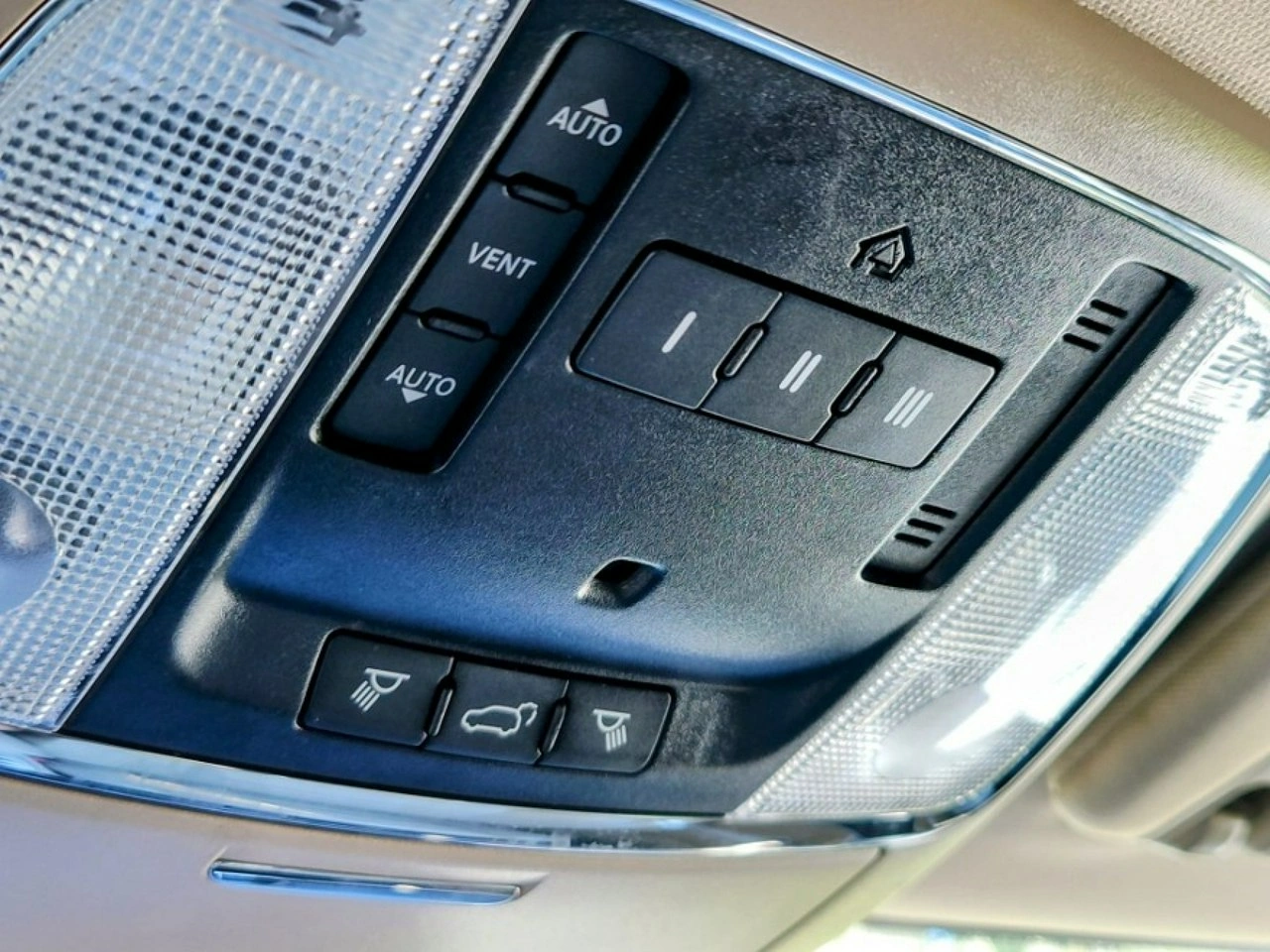 Jeep Grand Cherokee - Zdjęcie 9