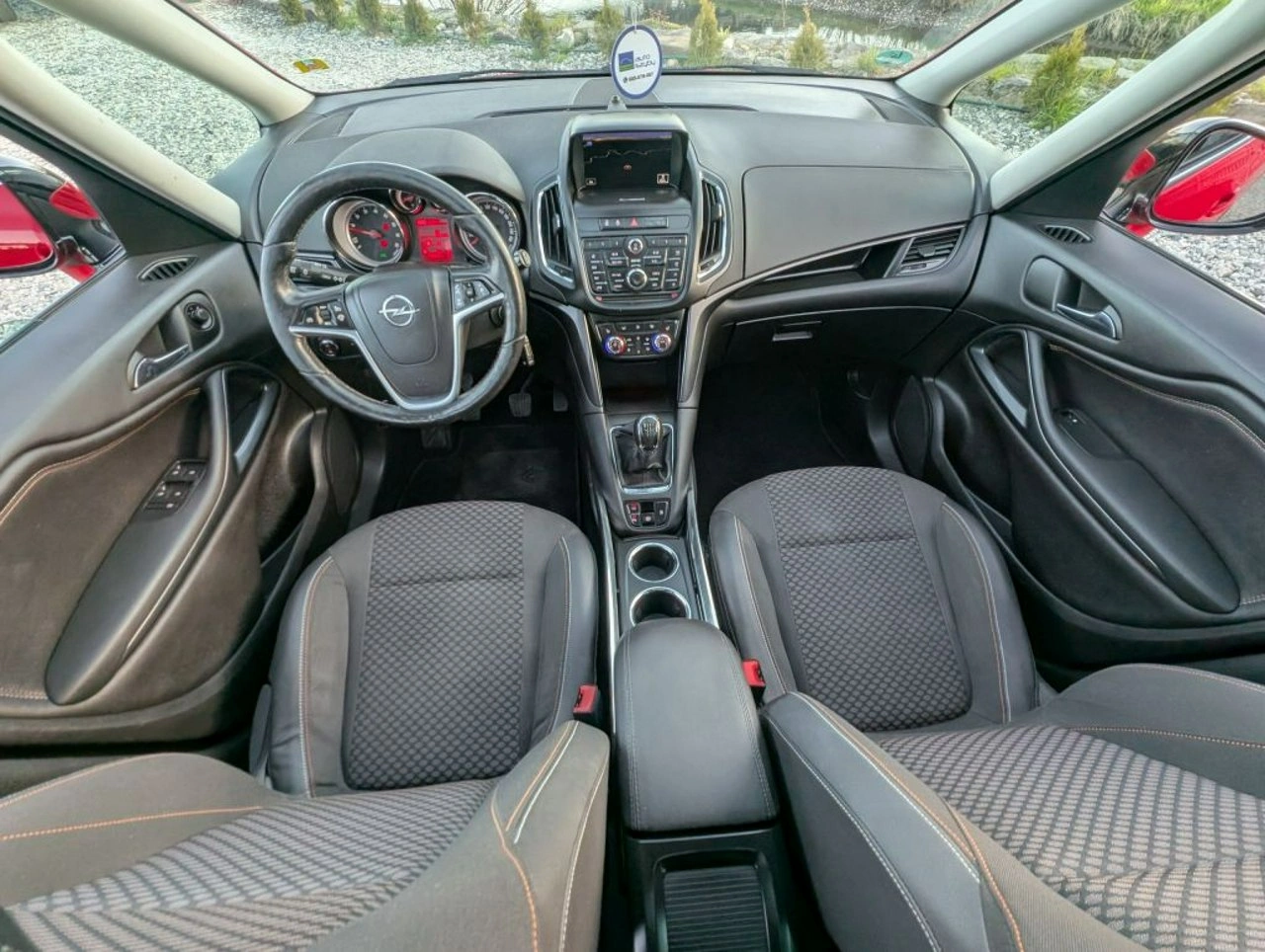 Opel Zafira - Zdjęcie 14