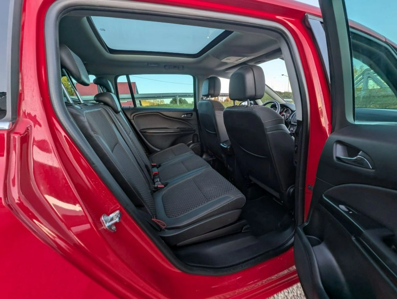 Opel Zafira - Zdjęcie 5