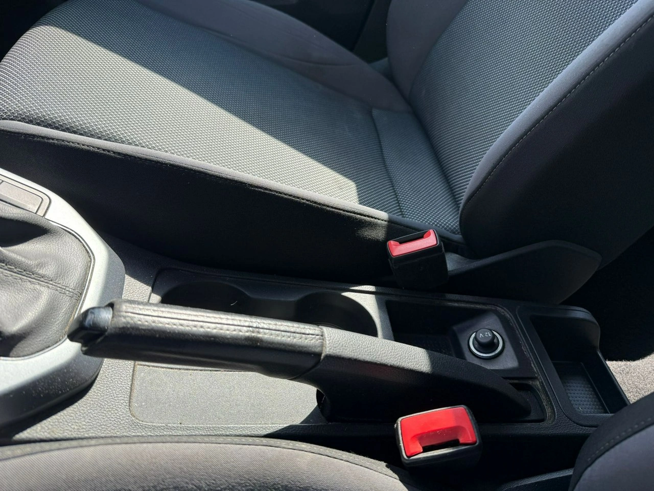 Seat Arona - Zdjęcie 29