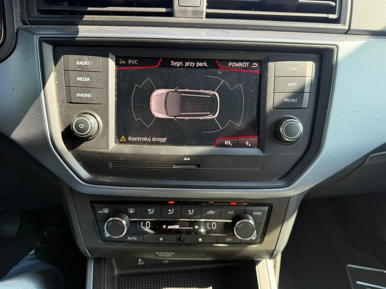 Seat Arona - Zdjęcie 32