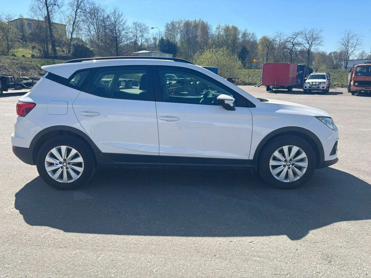 Seat Arona - Zdjęcie 6