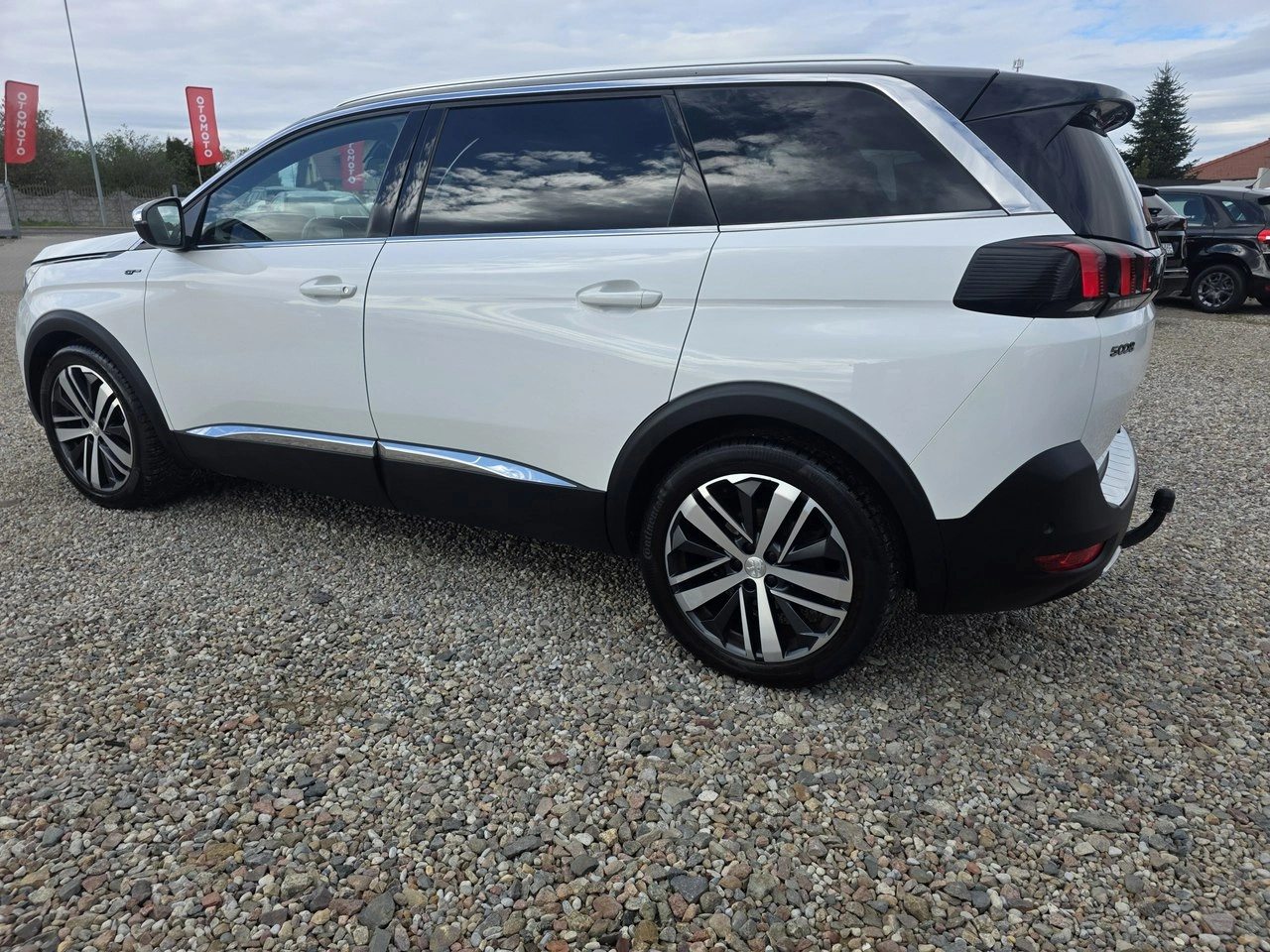 Peugeot 5008 - Zdjęcie 19