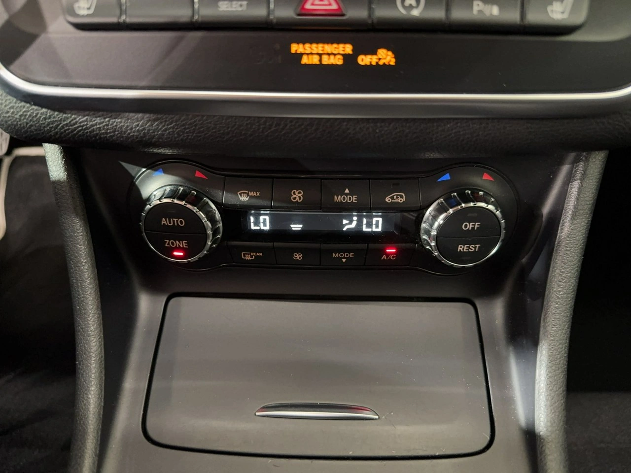 Mercedes GLA 200 - Zdjęcie 25