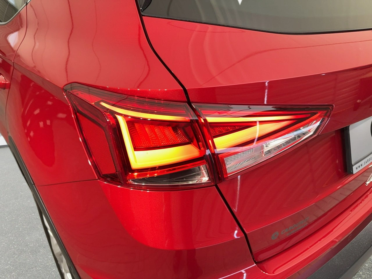 Seat Arona - Zdjęcie 10