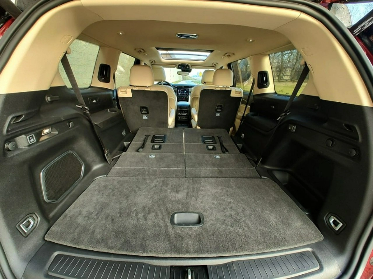 Jeep Grand Cherokee - Zdjęcie 17