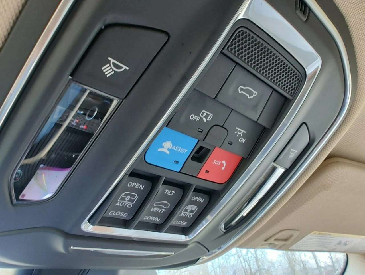 Jeep Grand Cherokee - Zdjęcie 18