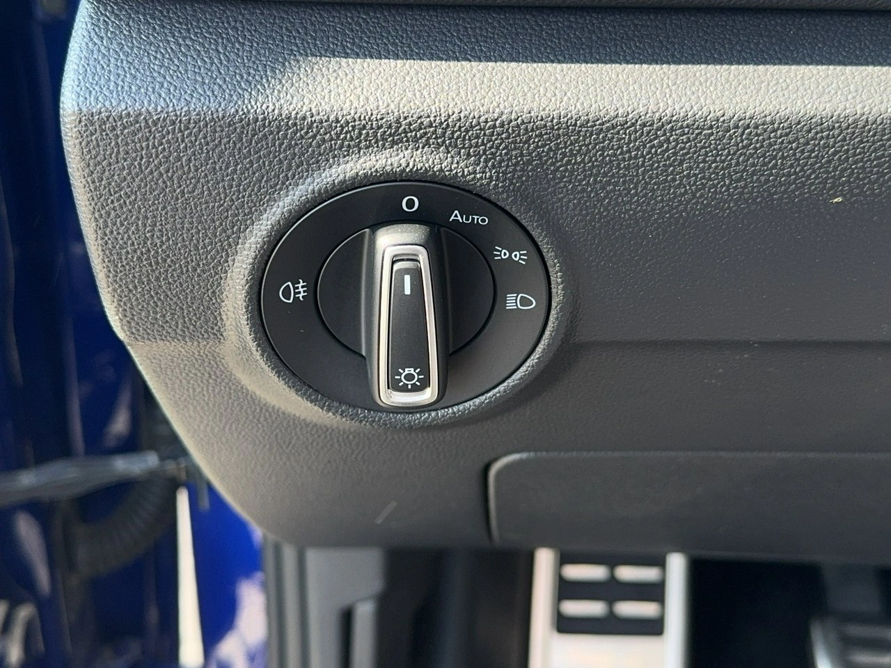 Volkswagen T-Roc - Zdjęcie 24