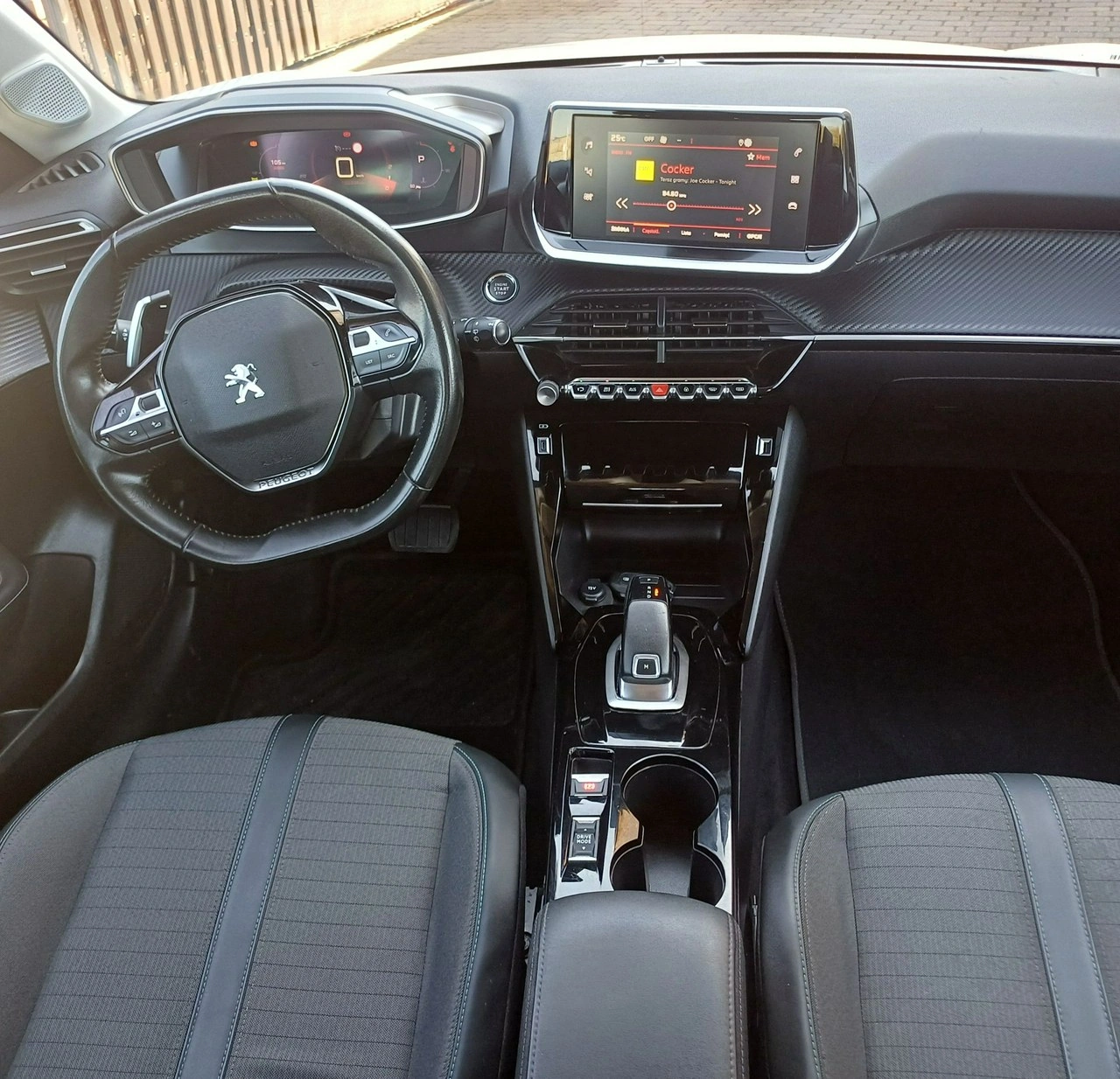 Peugeot 208 - Zdjęcie 6