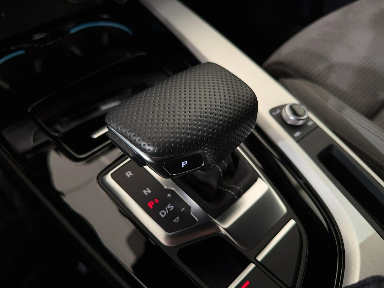 Audi A4 - Zdjęcie 26