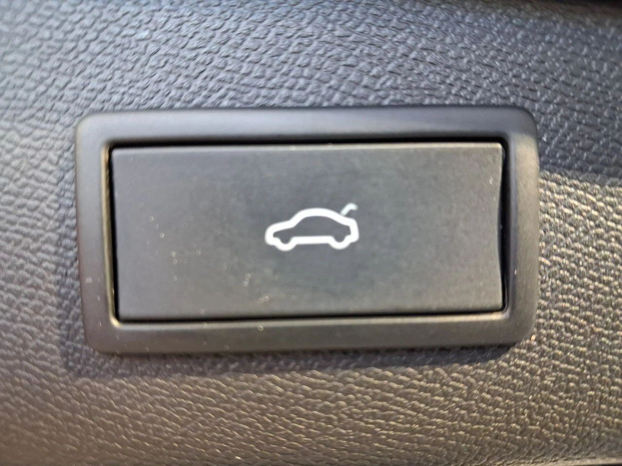 Cupra Leon Sportstourer - Zdjęcie 18