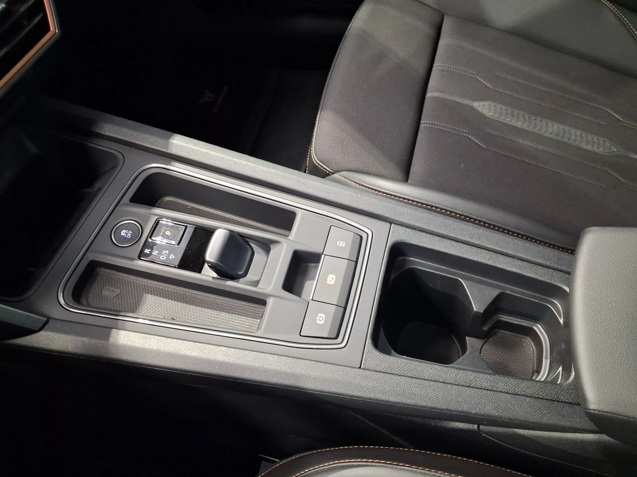 Cupra Leon Sportstourer - Zdjęcie 34