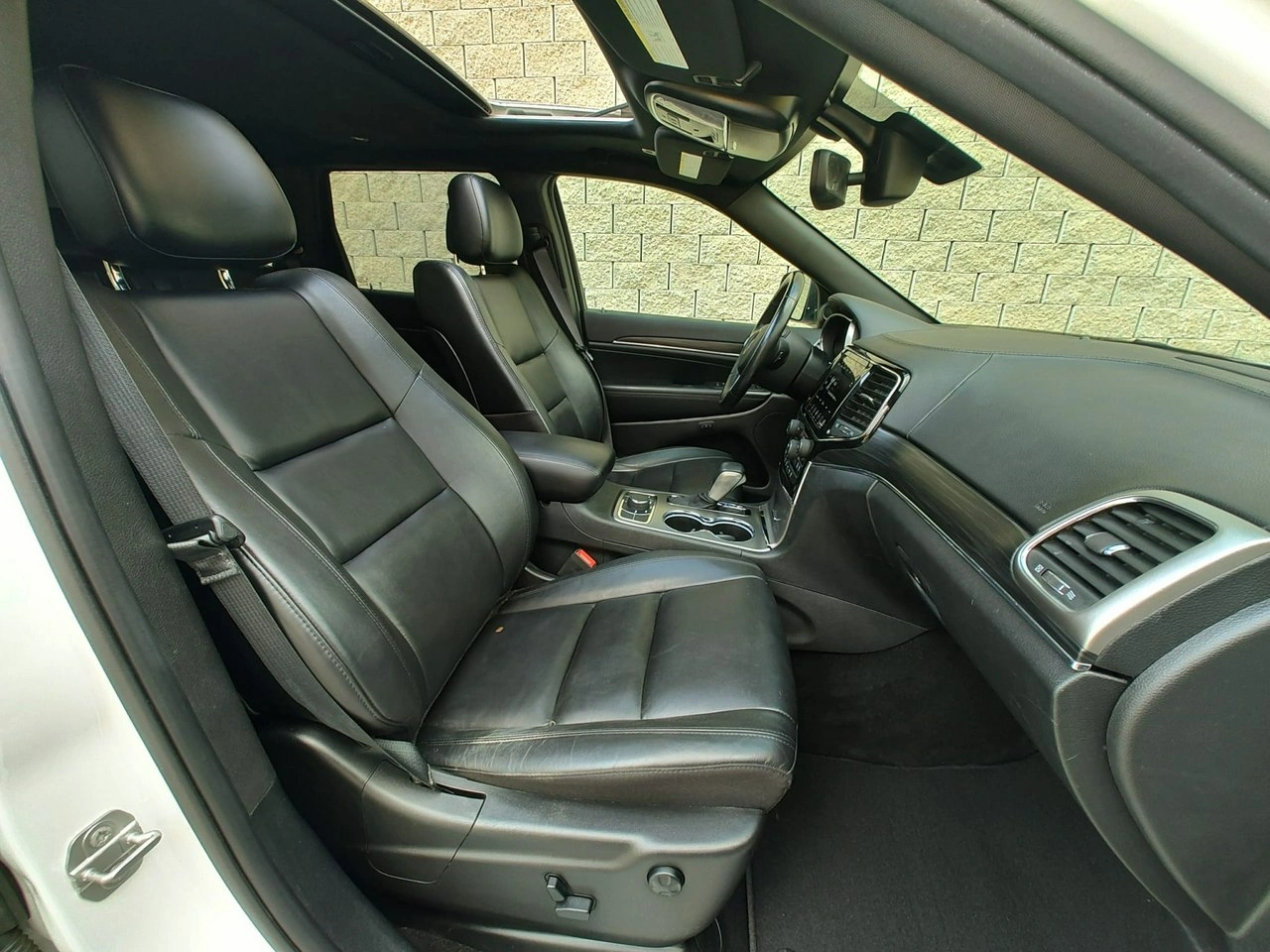 Jeep Grand Cherokee - Zdjęcie 10