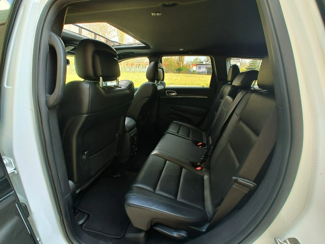 Jeep Grand Cherokee - Zdjęcie 11