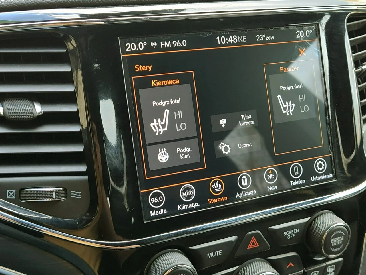 Jeep Grand Cherokee - Zdjęcie 13