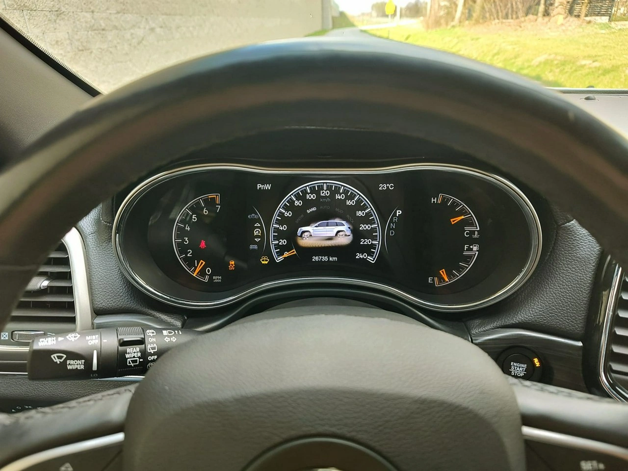 Jeep Grand Cherokee - Zdjęcie 29