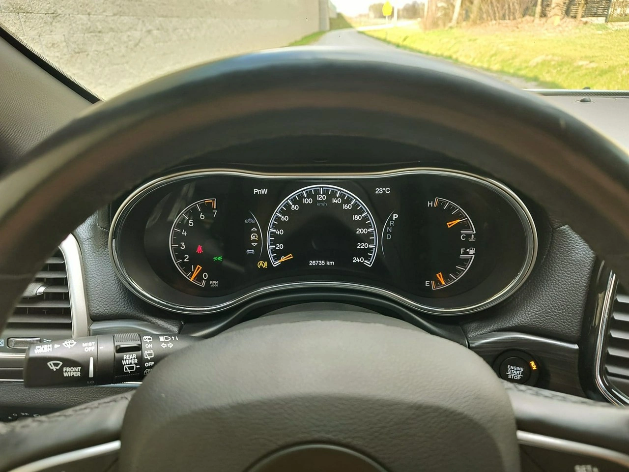 Jeep Grand Cherokee - Zdjęcie 30