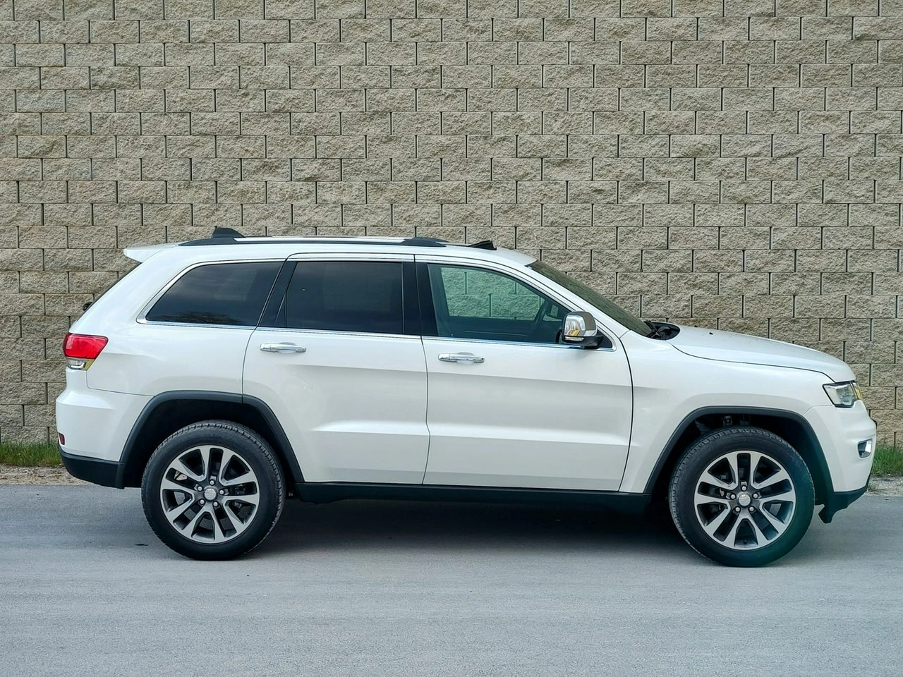 Jeep Grand Cherokee - Zdjęcie 7