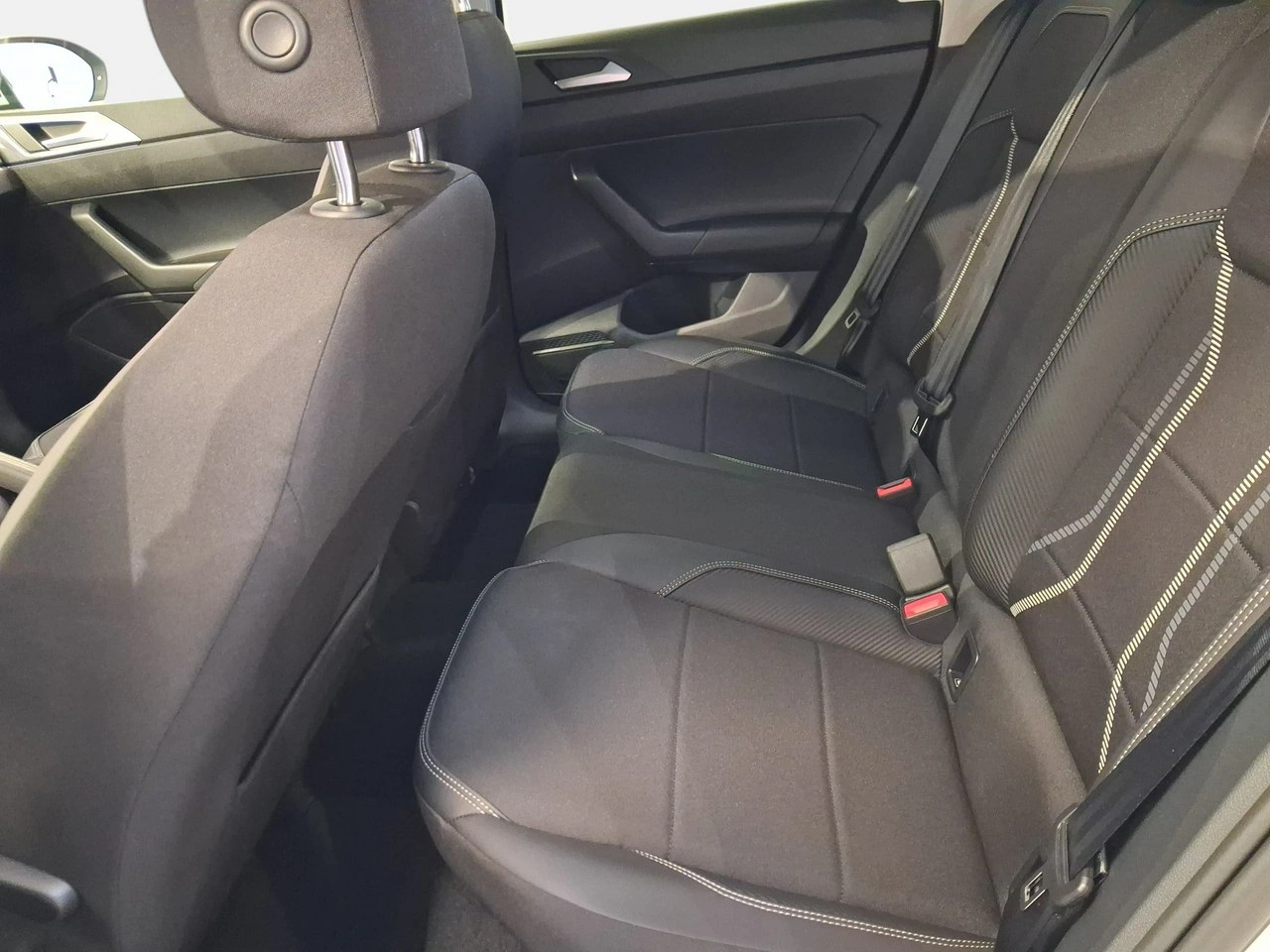Volkswagen Taigo - Zdjęcie 12
