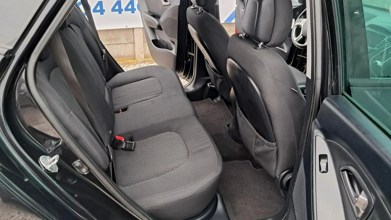 Hyundai ix35 - Zdjęcie 11