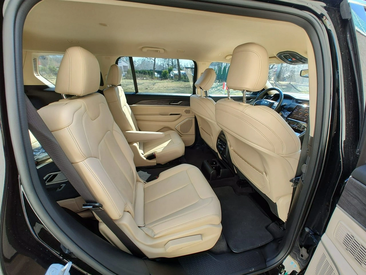 Jeep Grand Cherokee - Zdjęcie 13