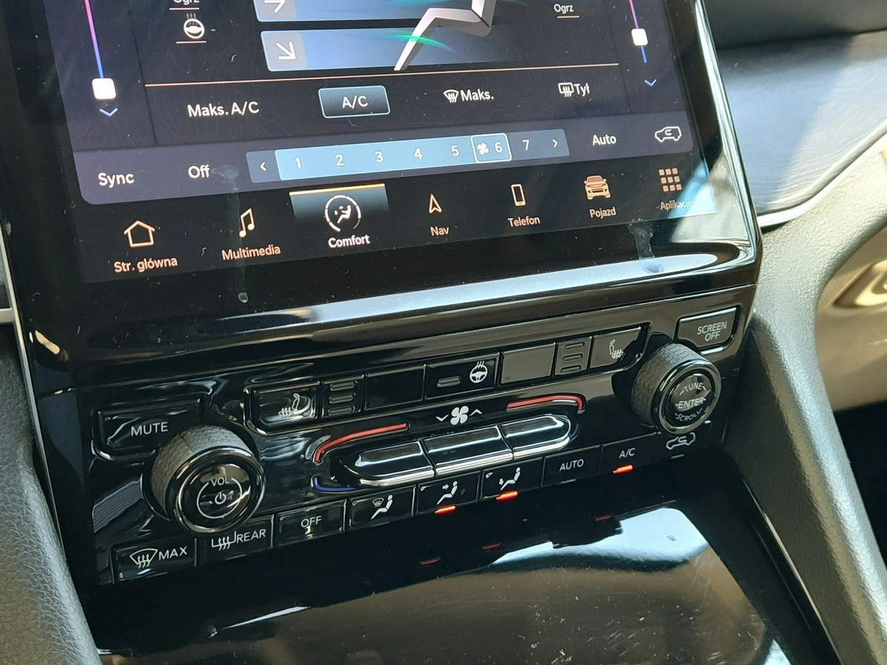 Jeep Grand Cherokee - Zdjęcie 28