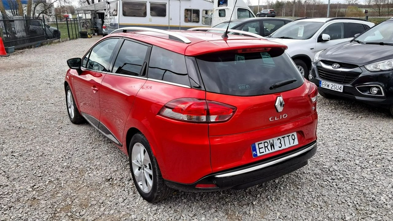Renault Clio - Zdjęcie 12